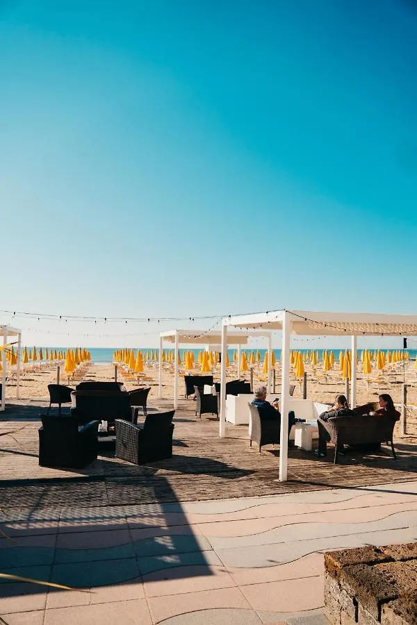 Hotel Villa Sorriso Lido di Jesolo 4*,  Italien